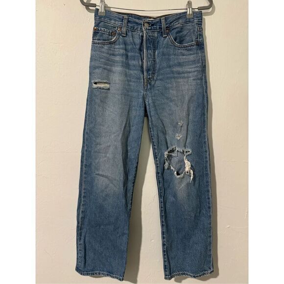 Levi’s Ribcage premium Straight ankle destroyed Knees W26 L27 - Picture 2 of 10